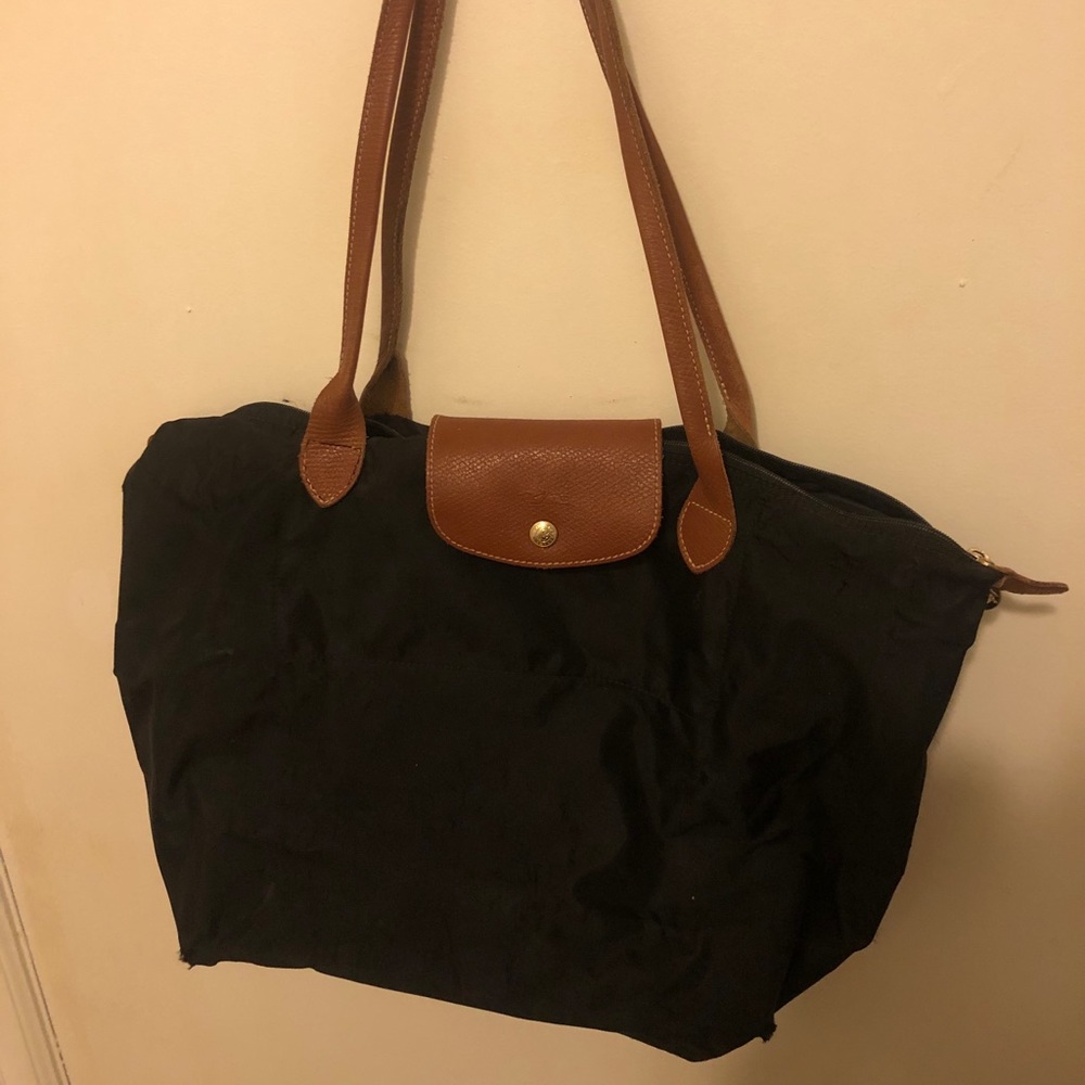 Black large longchamp bag